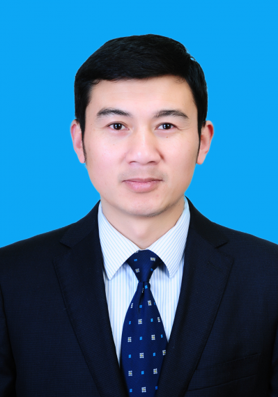 严平同志基本信息