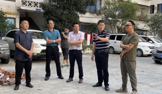 县委常委、县纪委书记、县监委主任邓旭调研石棉县“急难愁盼”速办中心建设情况